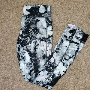 Wallflower leggings